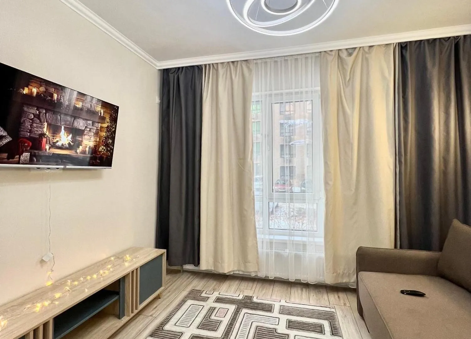 Apartment 2 Комнатная Квартира Жк Грин Сити Almaty