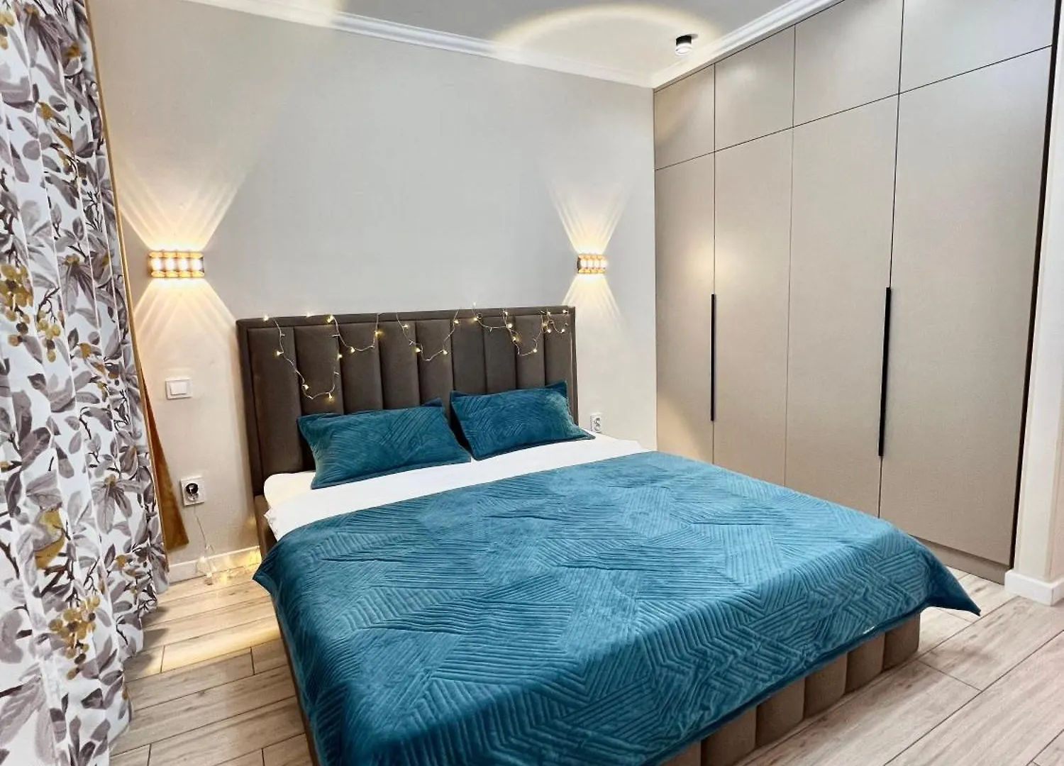 2 Комнатная Квартира Жк Грин Сити Almaty Apartment